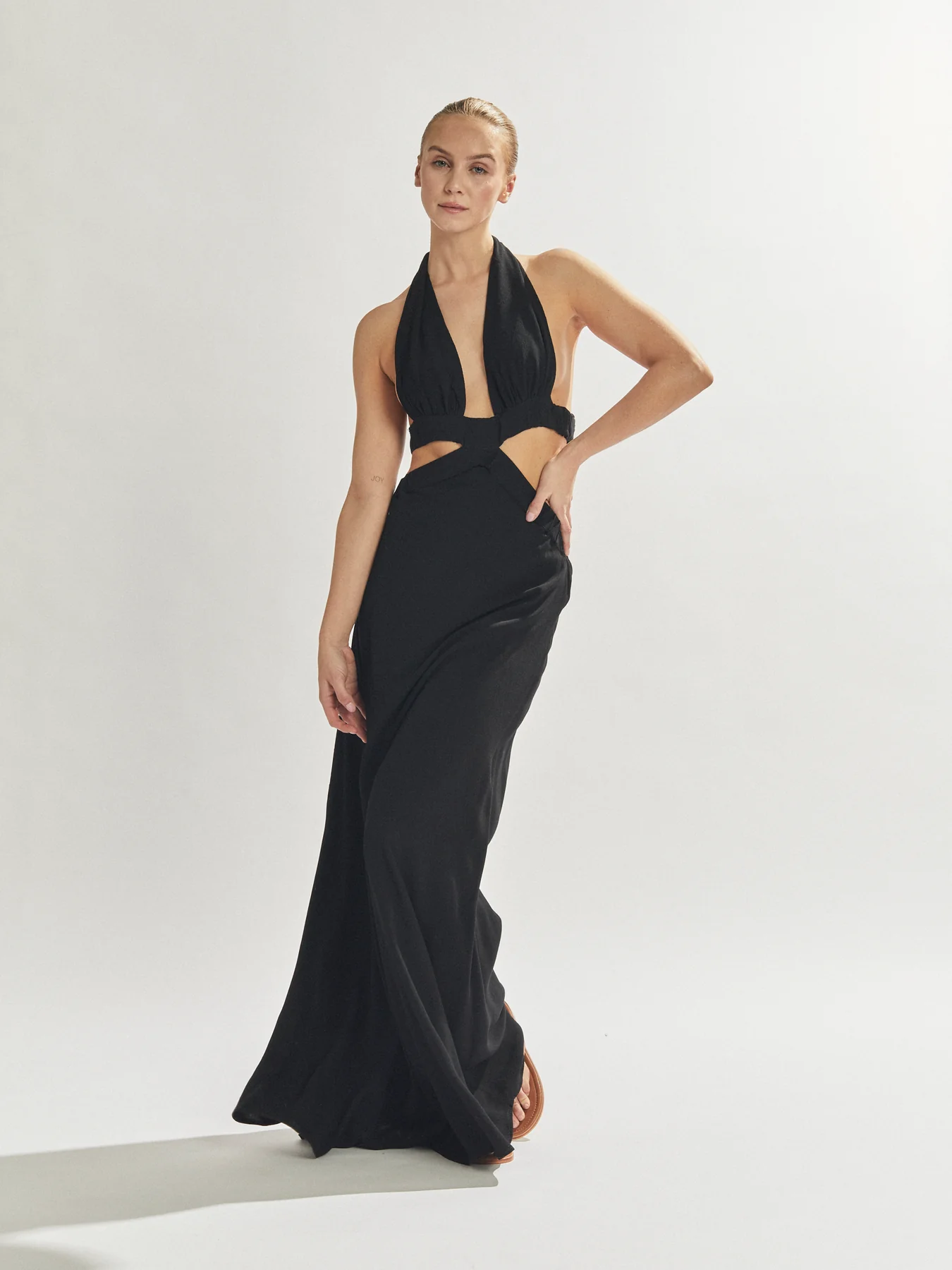 One Mile Jeska Maxi Dress – Rent a Dress