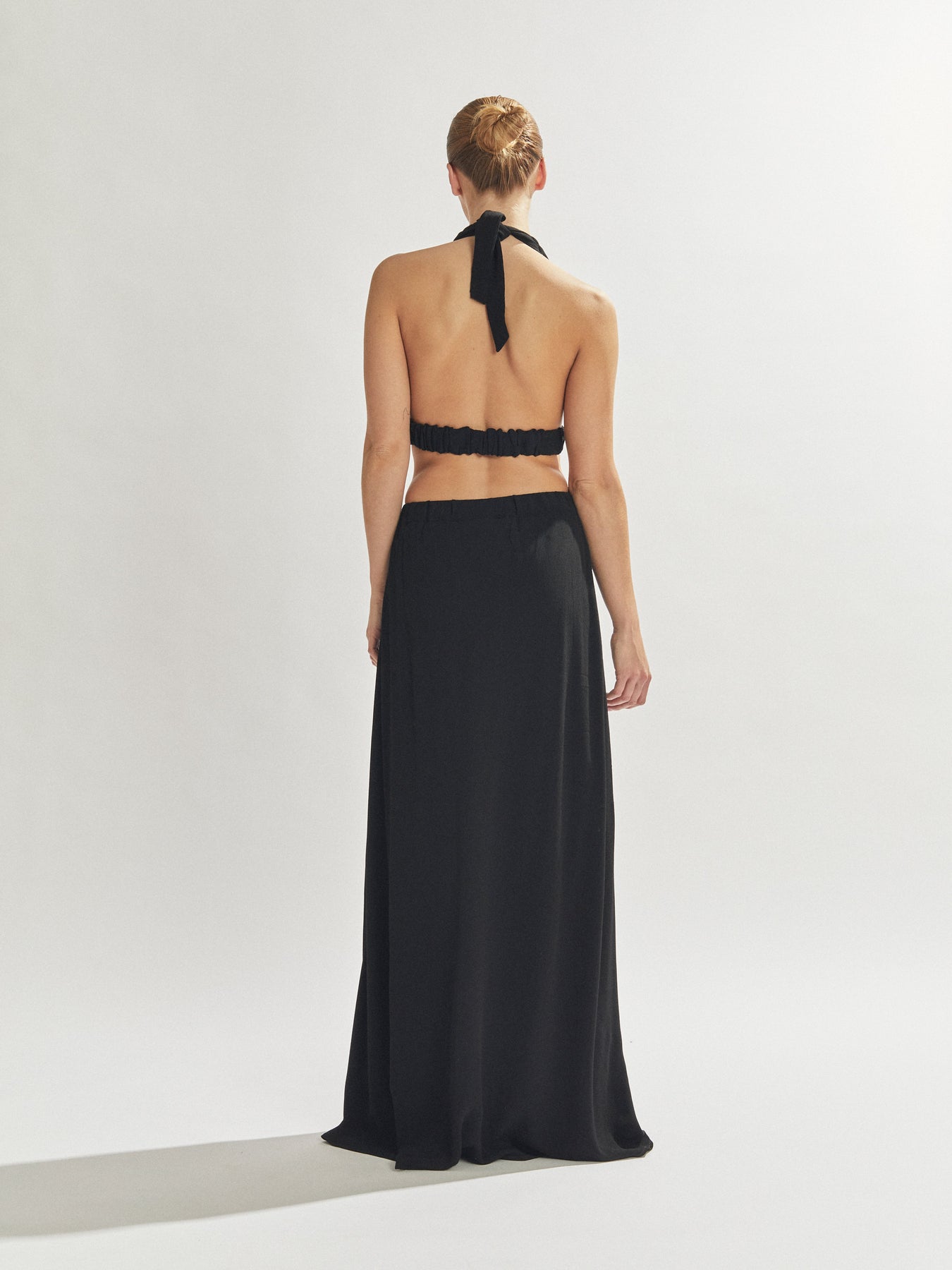 645-JeskaDressBlackMaxi2 1800x1800