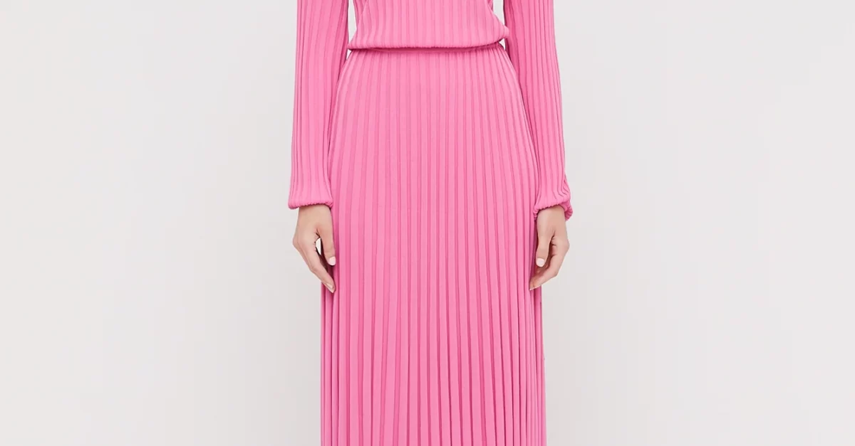 scanlan theodore pleated rib dress Scanlan Theodore Pleated Rib Placket Midi Dress In Black - 30% Off