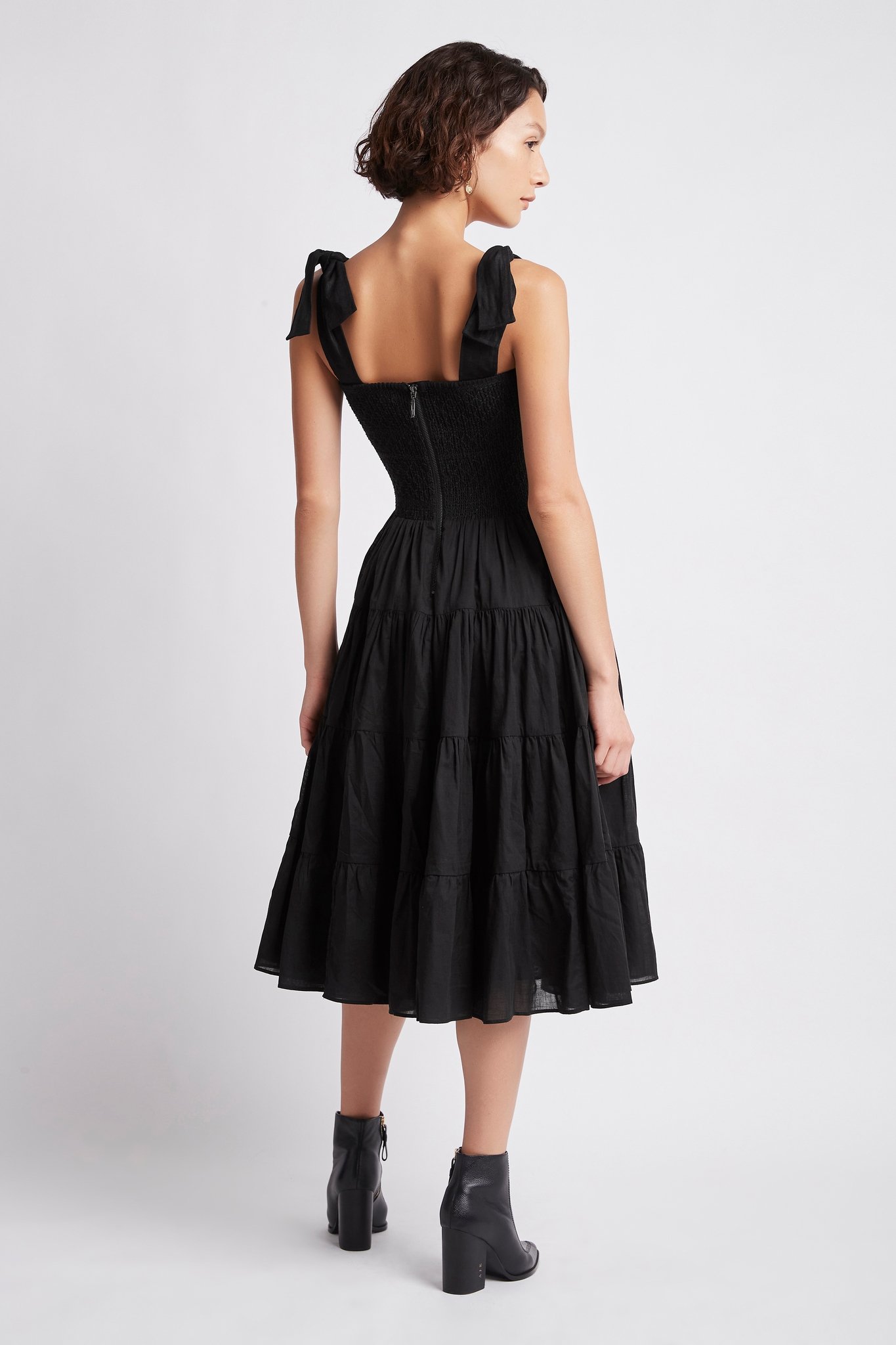 817-S44-19AJ5090 Lagoon Maxi Dress Black-21317-Aje-0518