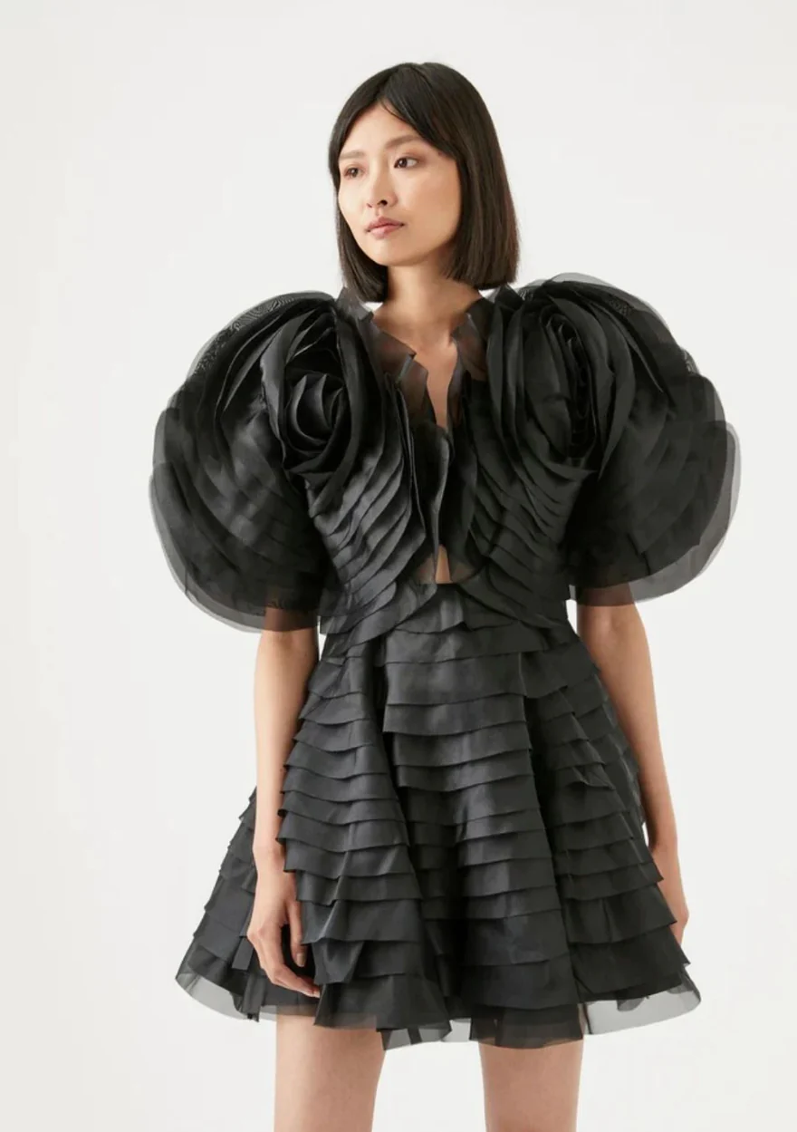 1365-AjeAmourBlackDressDesignerDressHire 880x