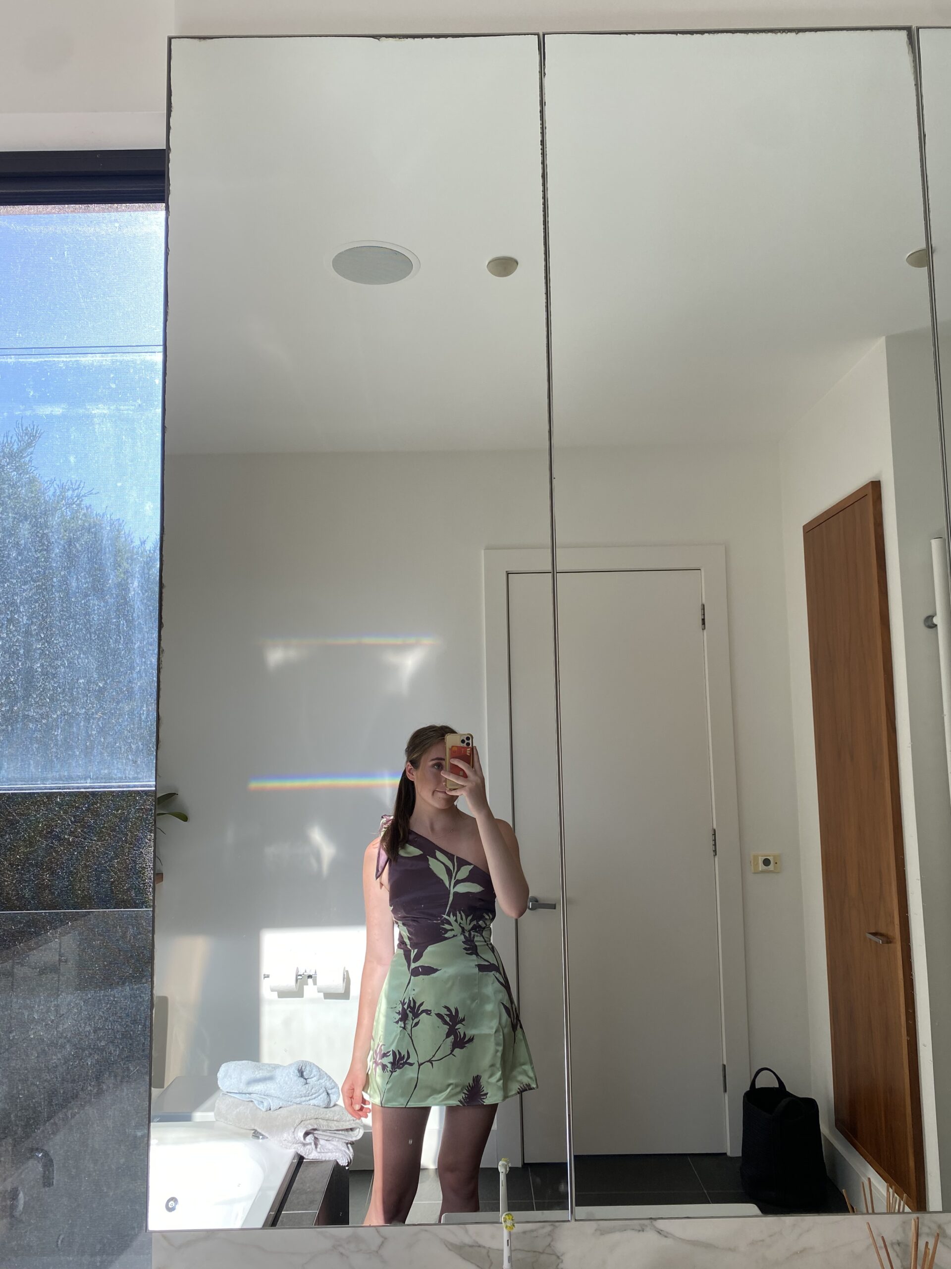 2102-A4027256-E0A7-4DE2-BDD0-4DD7AC46DA0D
