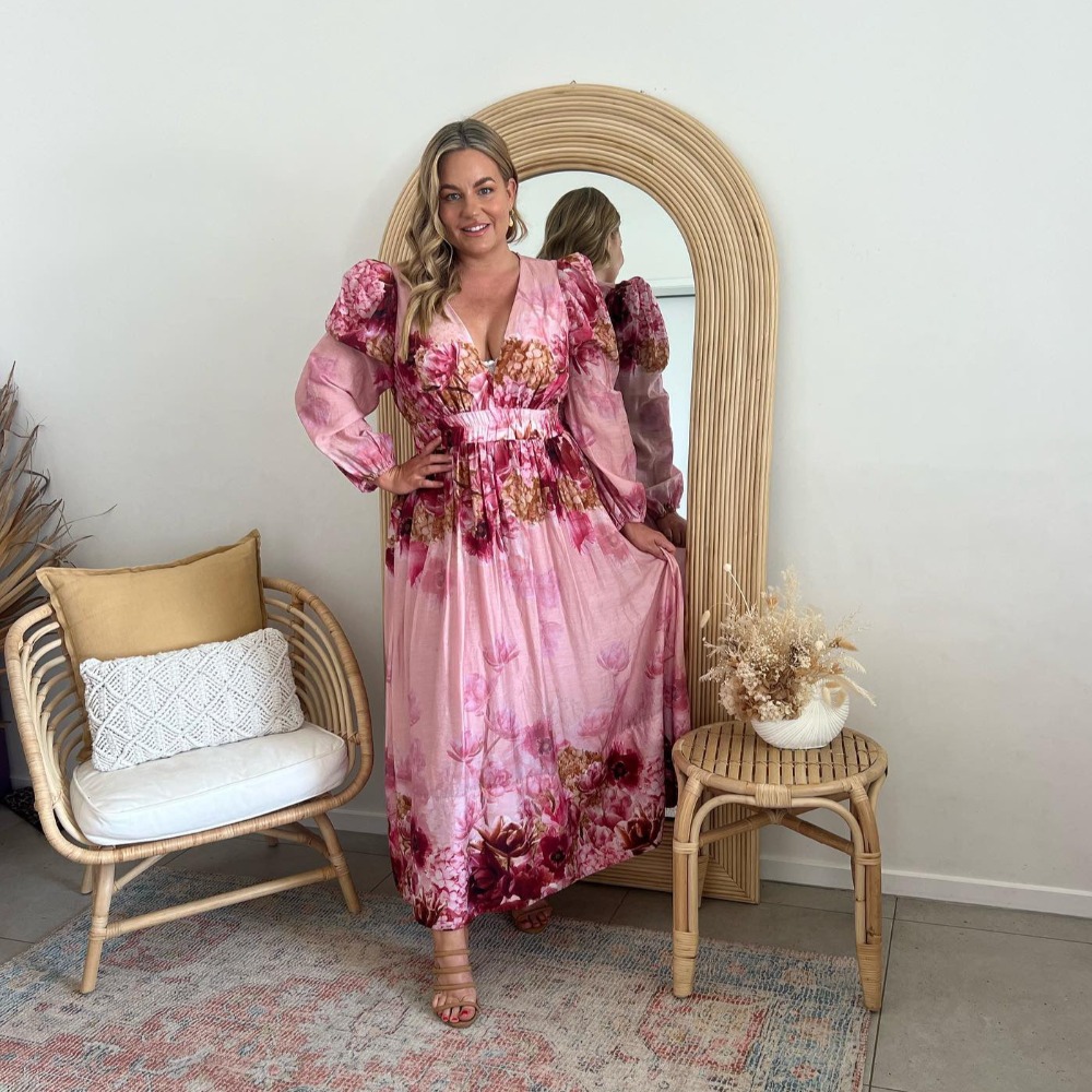 Sheike Swan Lake Midi Dress – Rent a Dress