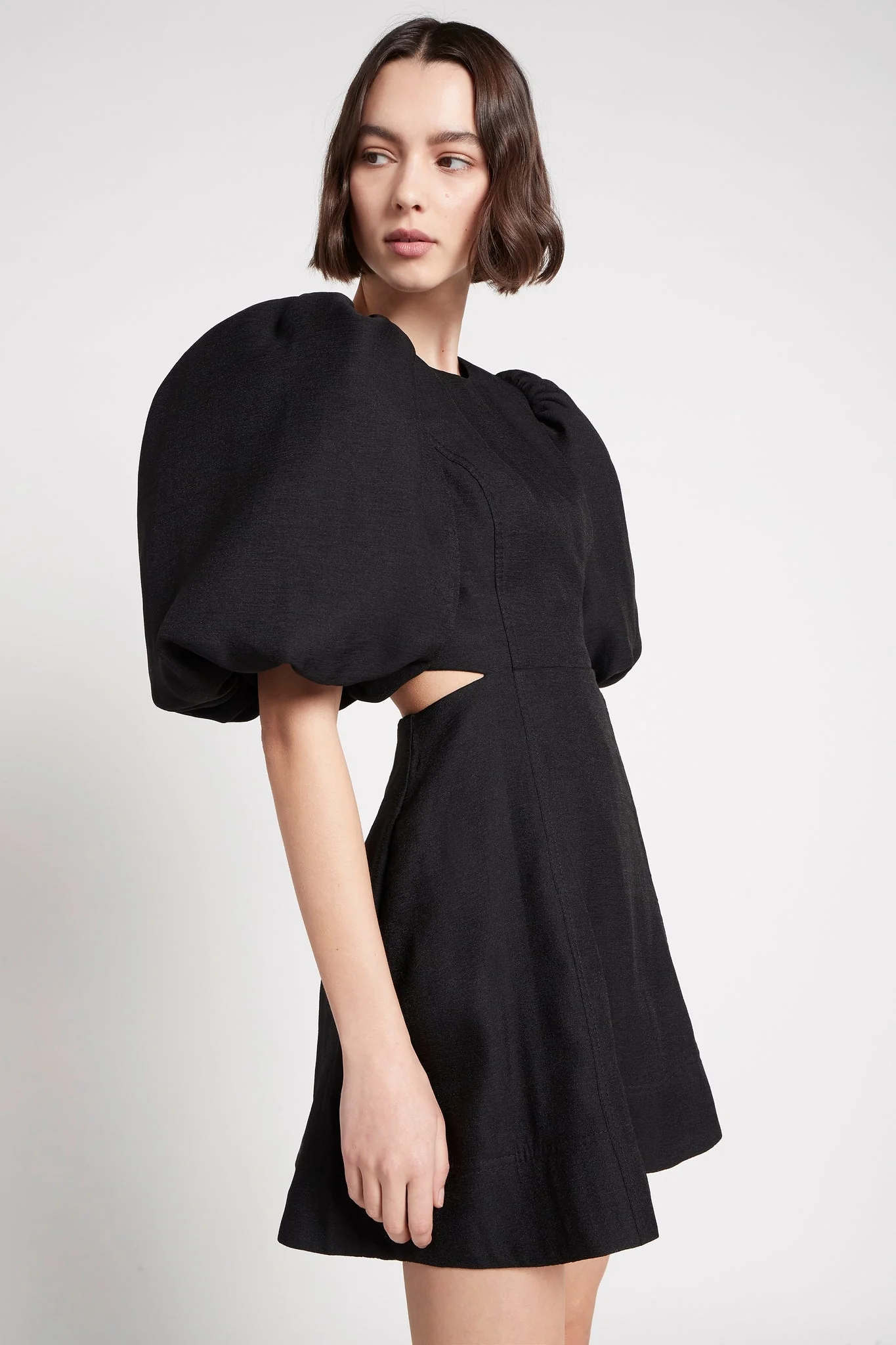 817-S44-22SS5471-BLACKBouquetPuffSleeveMiniDress-22508-Aje-0540.jpg