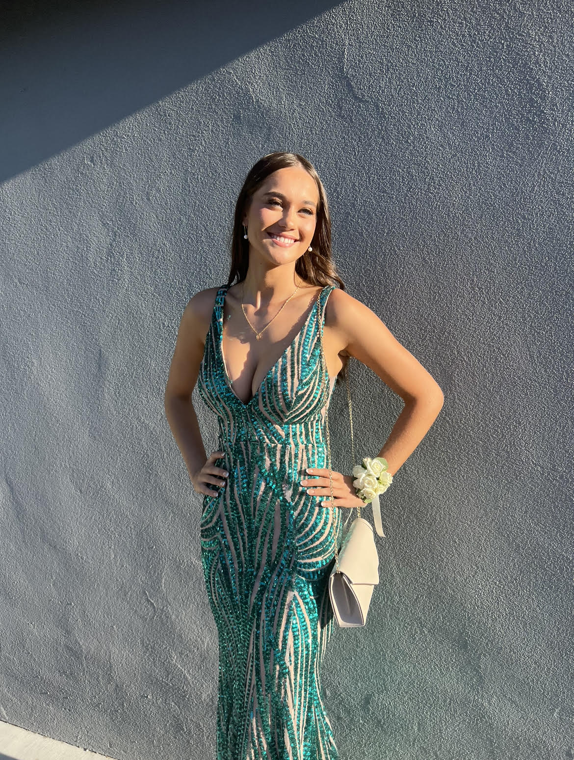 2404-A formal affair drees