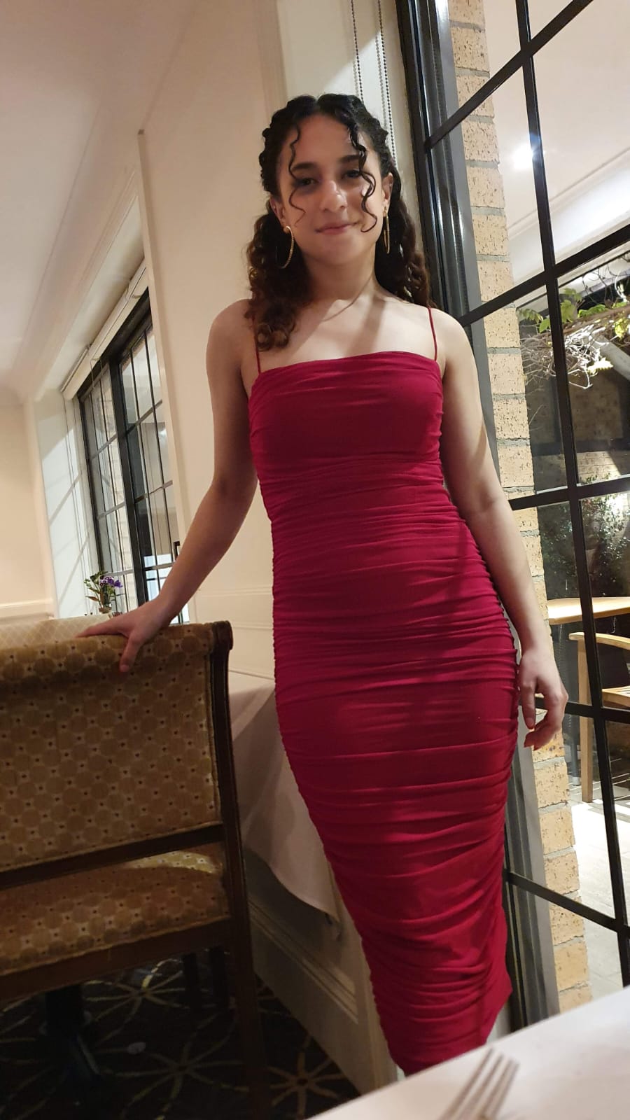 2605-Runway Goddess red 2