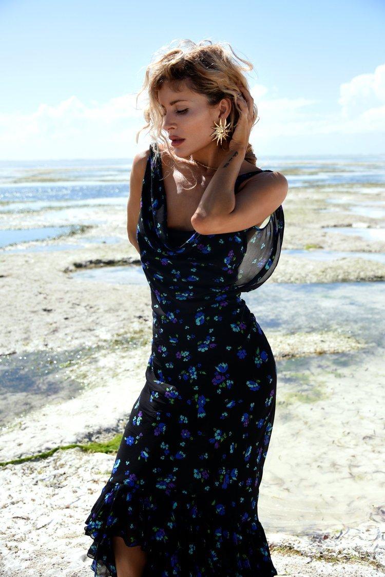 rat and boa blue dress & Anais XS Anessa is all about movement Rat & Boa Printed Long