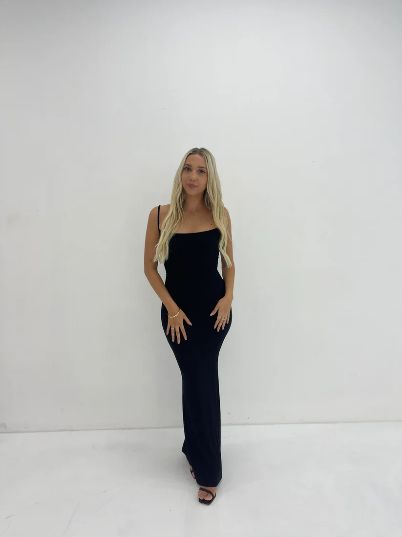 SKIMS LOUNGE SLIP DRESS IN BLACK FOR HIRE