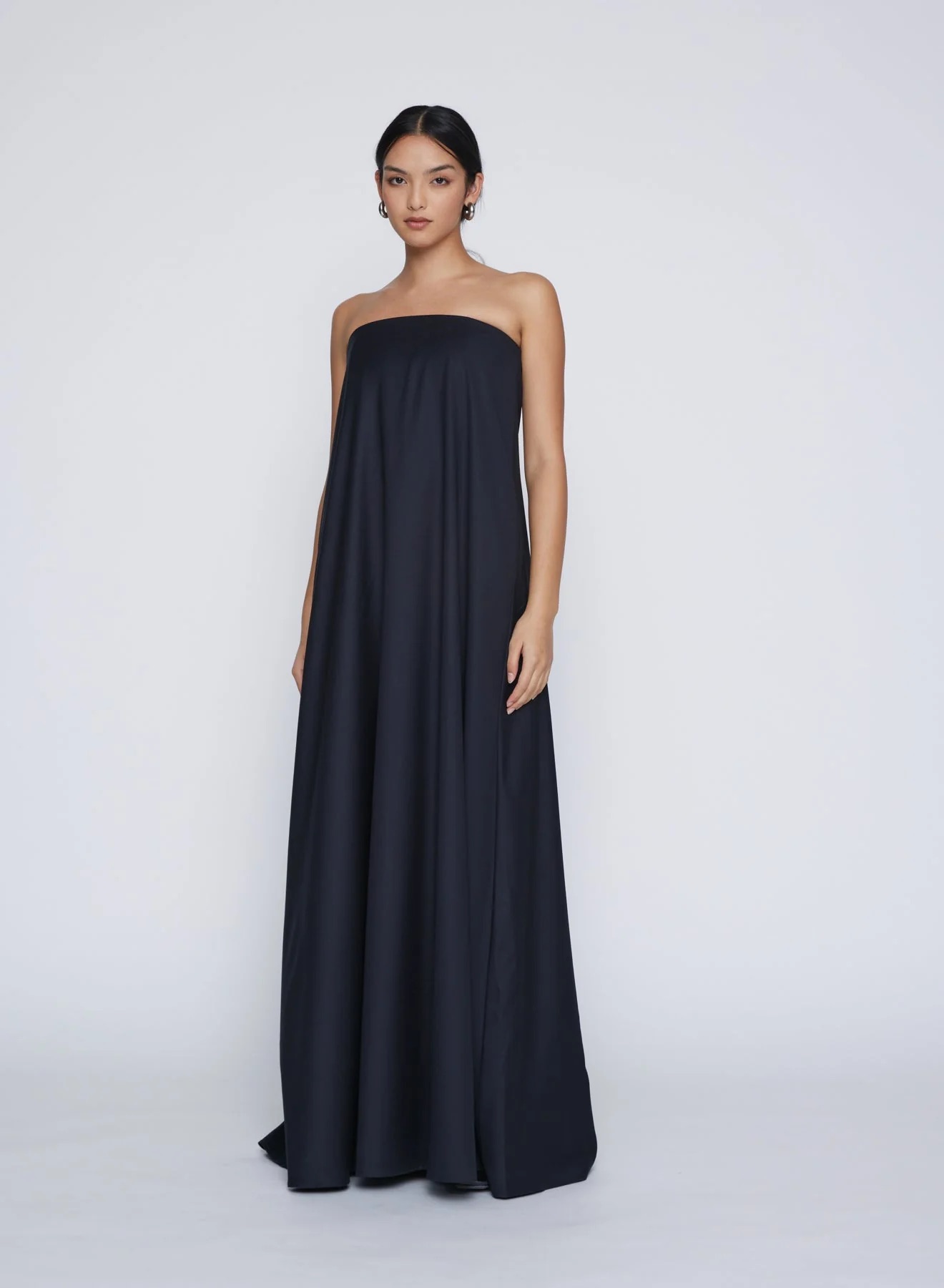 626-ANNAQUAN 30.55.B DELFINADRESS BLACK 1