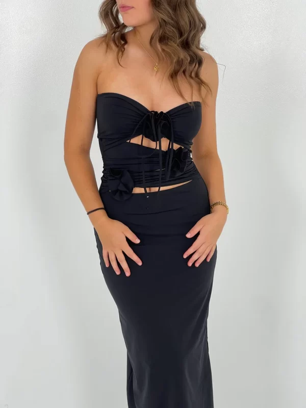 MAYGEL CORONEL BLACK VERANERA FOR HIRE