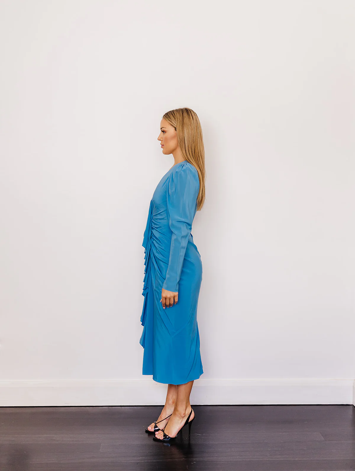 Details & Care Condition Returns Delivery Scanlan Theodore Blue Silk Drape Sleeve Designer Dress Hire