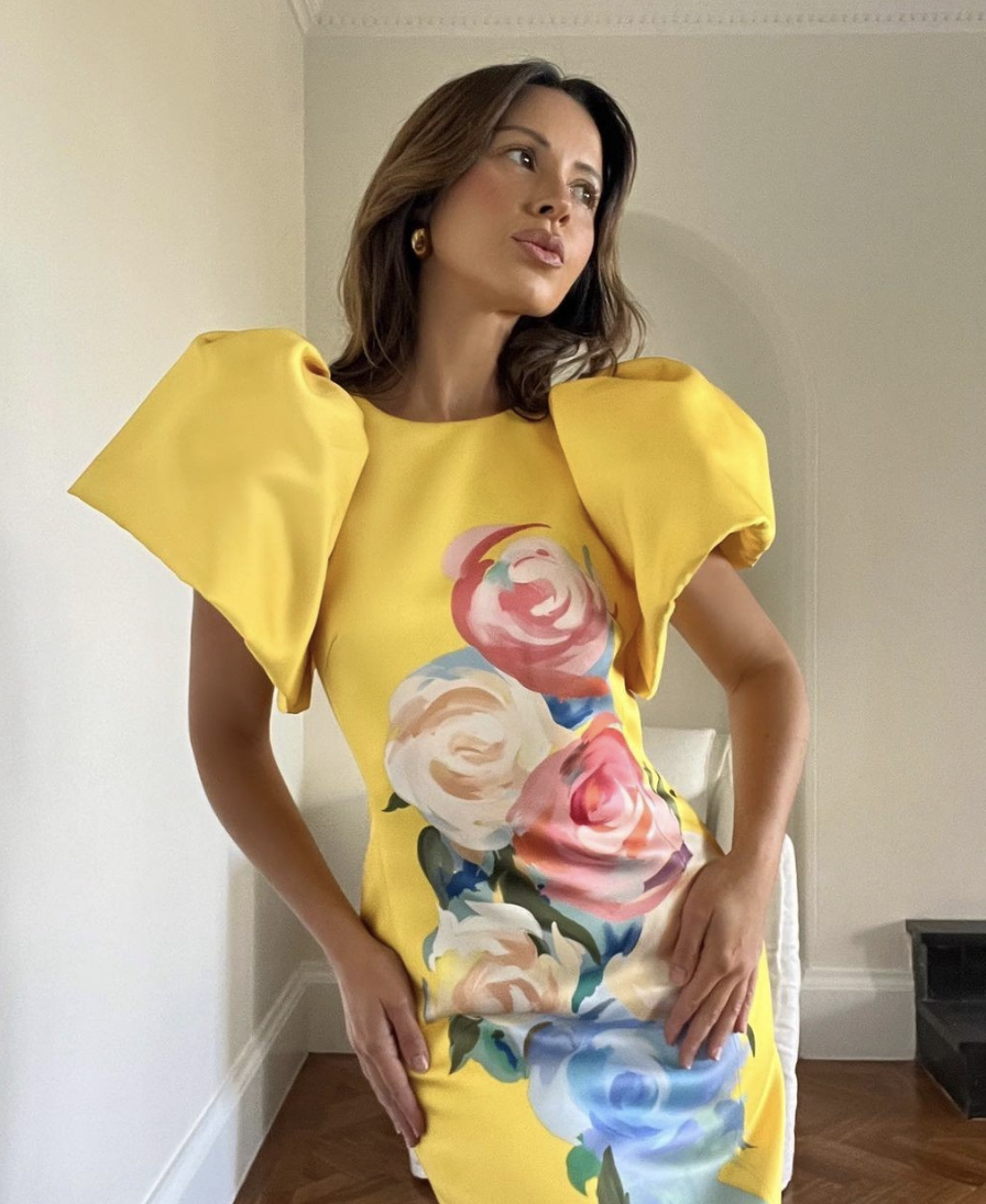 leo lin yellow dress Fiona Rose Mini line silhouette Leo Lin Lucinda Maxi Bouquet