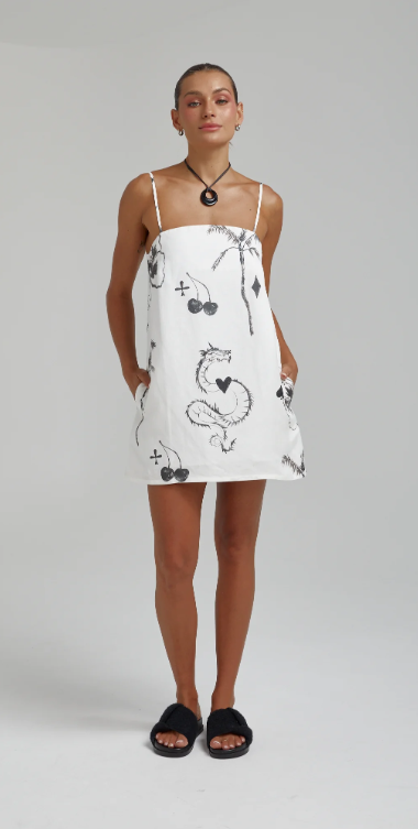 3915-Summi Summi Shift Dress - Front