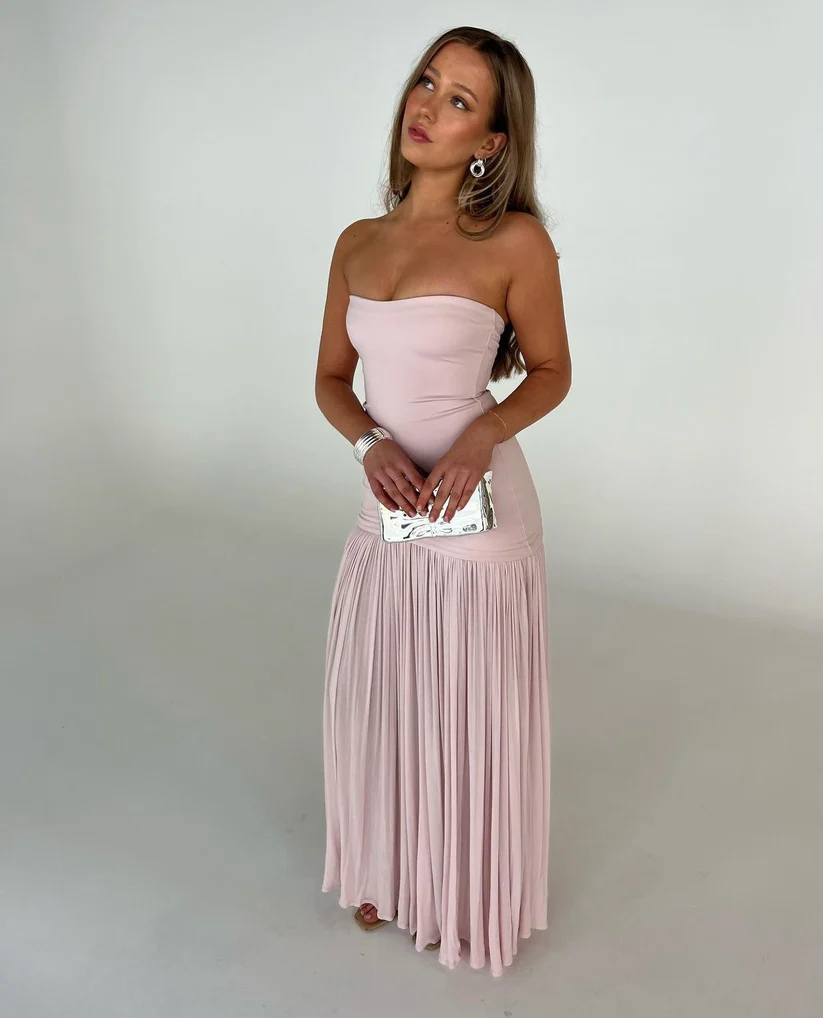 helsa studio pink dress Helsa Studios Naomi Gown  Rent a Dress