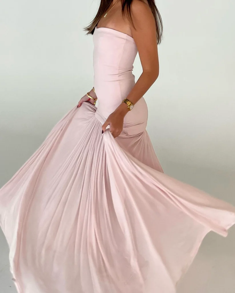 pink helsa dress Helsa Studios Naomi Gown – Rent a Dress