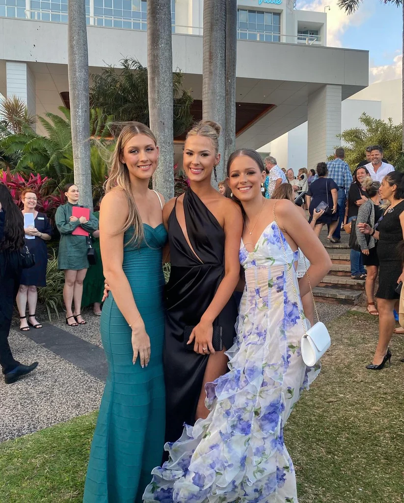 Hervé Léger Emerald Sara Gown for hire