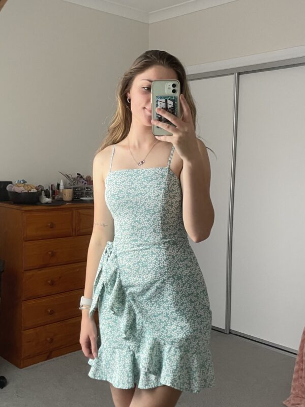6273-Green Floral Mini On