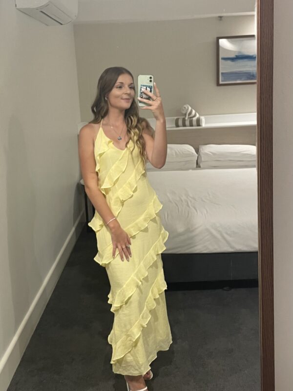 6273-Yellow Frill