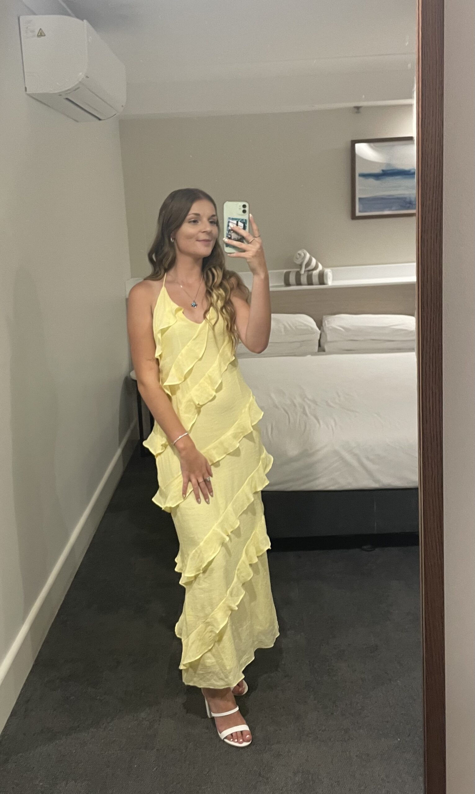 6273-Yellow Frill