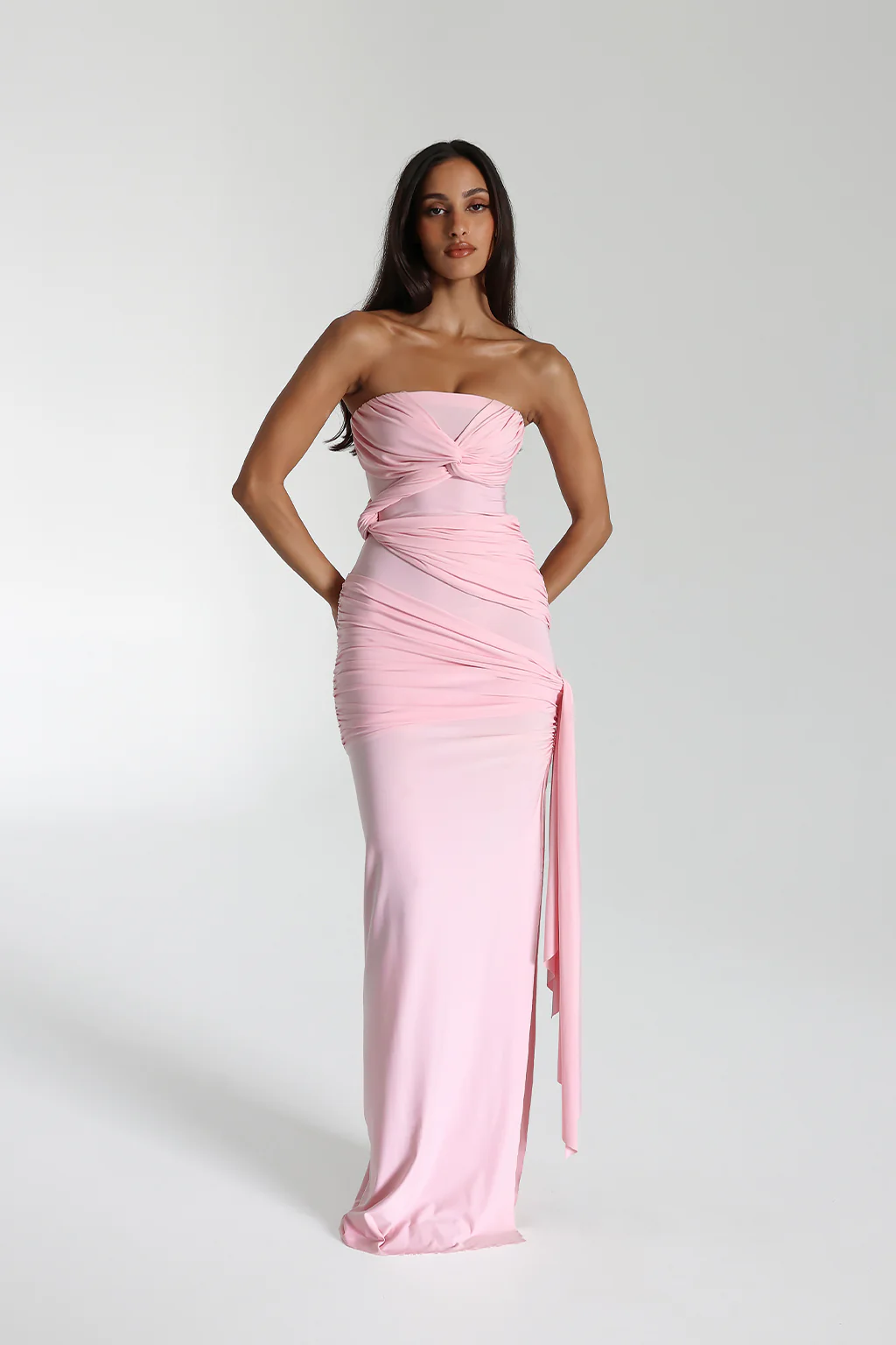 2123-MirandaGown BlossomPink Front Yaz