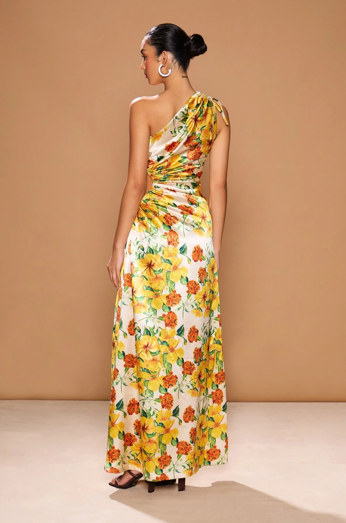 6417-S06-23466-SonyaModa-0113 1200x
