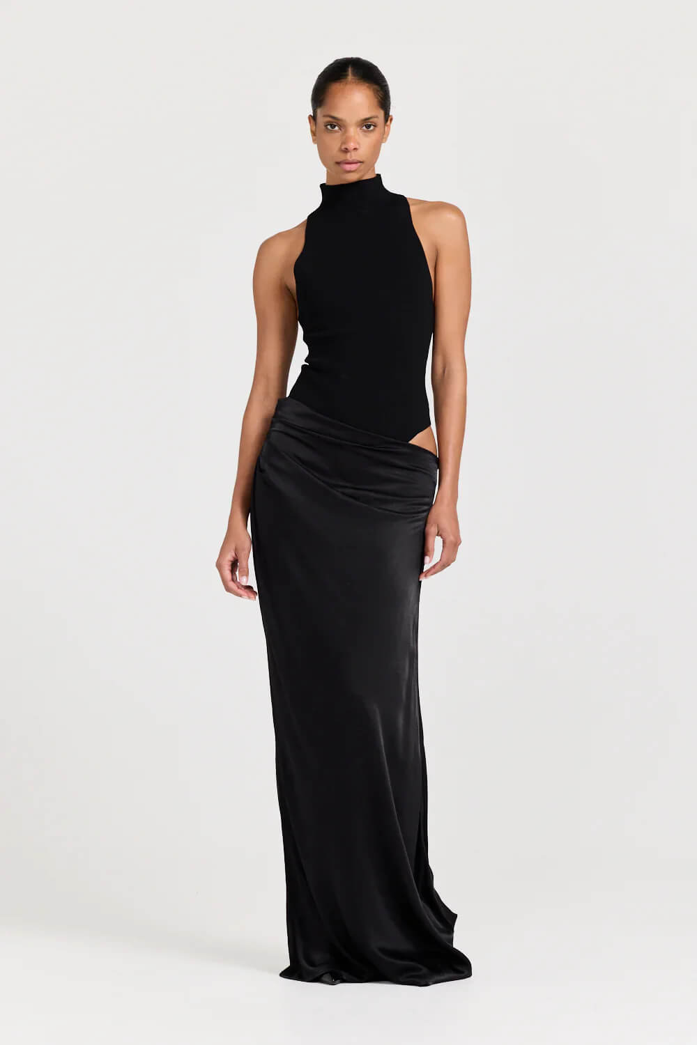 111-1732230611795-HENNE-SORAIA-DRESS-1