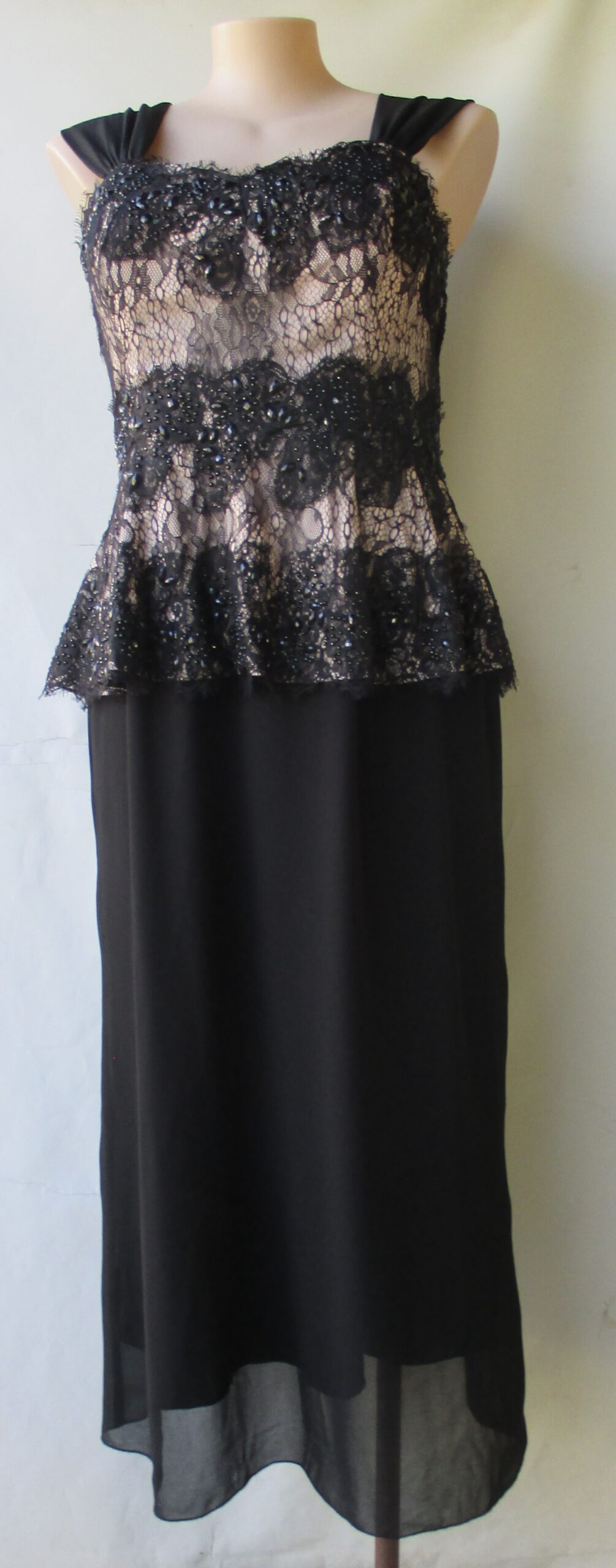 City Chic black lace dress