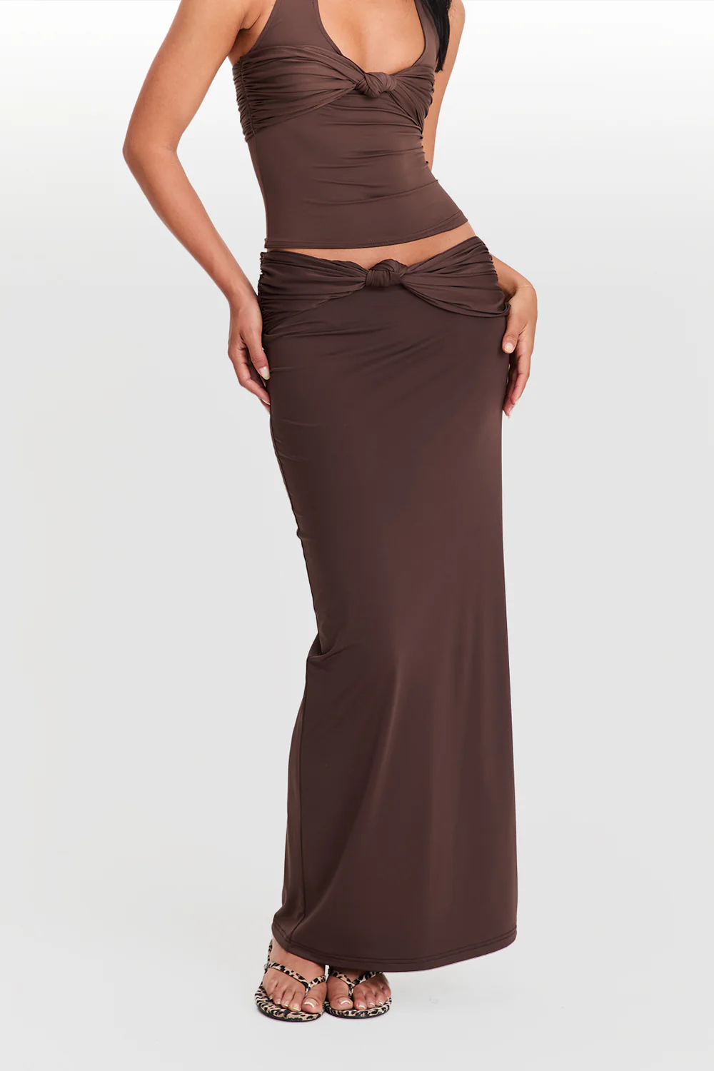9493-MilaSetBrown 6 0fbb64e6-5f39-4e22-a9c9-a174cce85b82