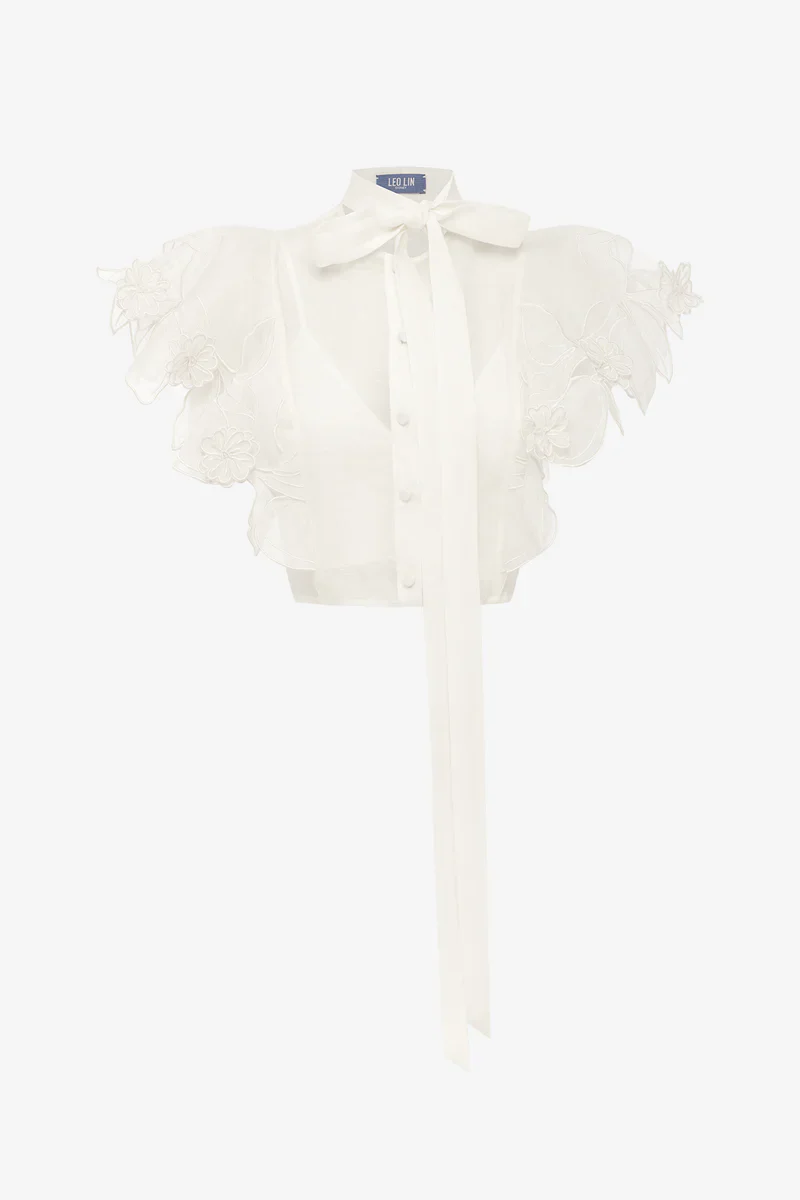 10709-LLPF260401 Jasmine-Applique-Flutter-Sleeve-Top Snow