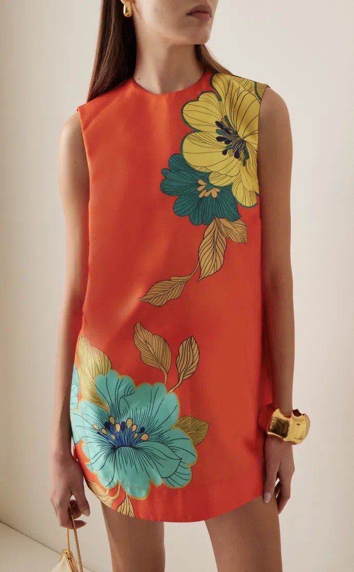 626-52cee85 Large