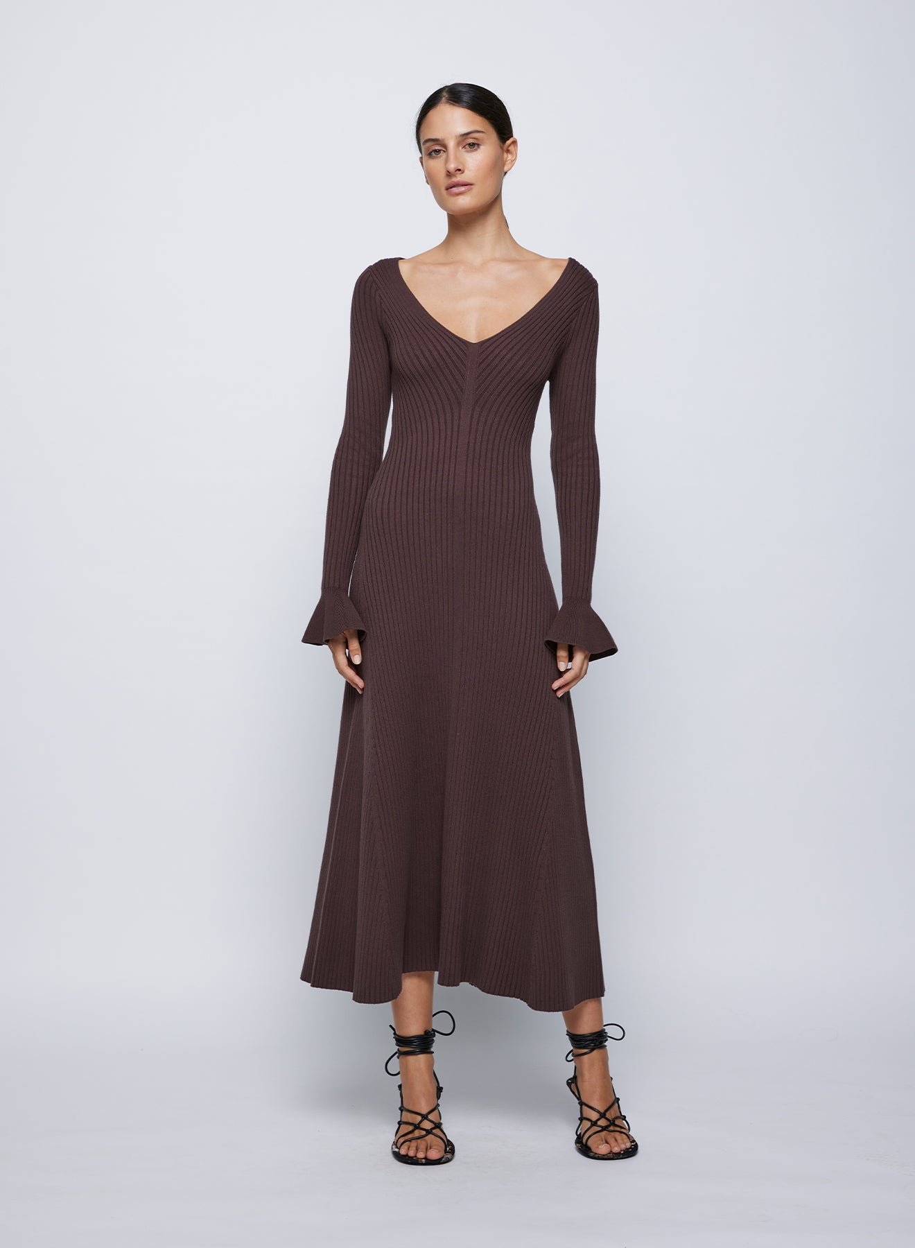 626-ANNAQUAN 39.44.DC LARISSADRESS DARKCHOCOLATE 1