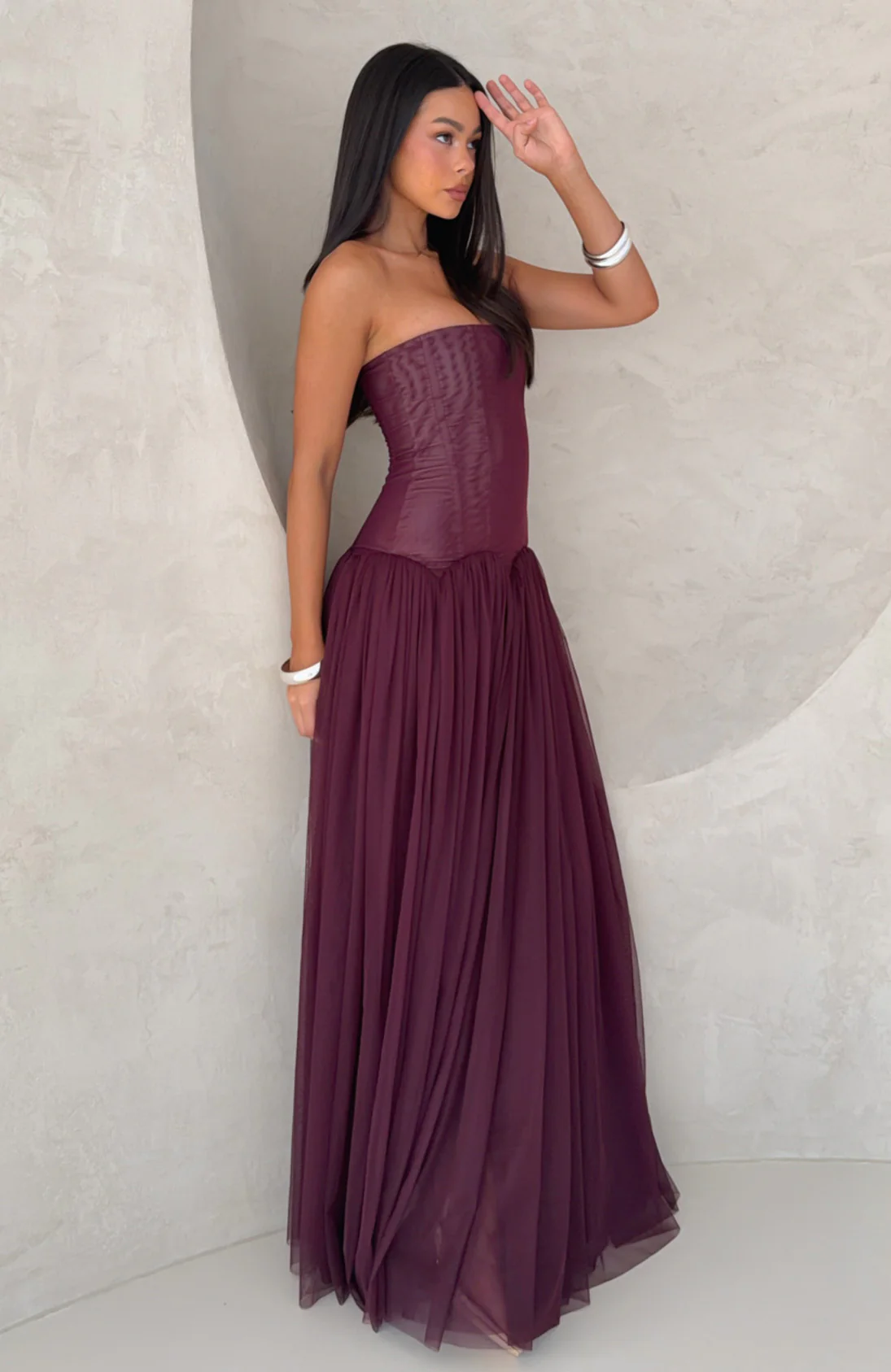 9493-white-fox-magic-muse-magic-dress-fig-09.06.202643 1024x1024@2x.progressive