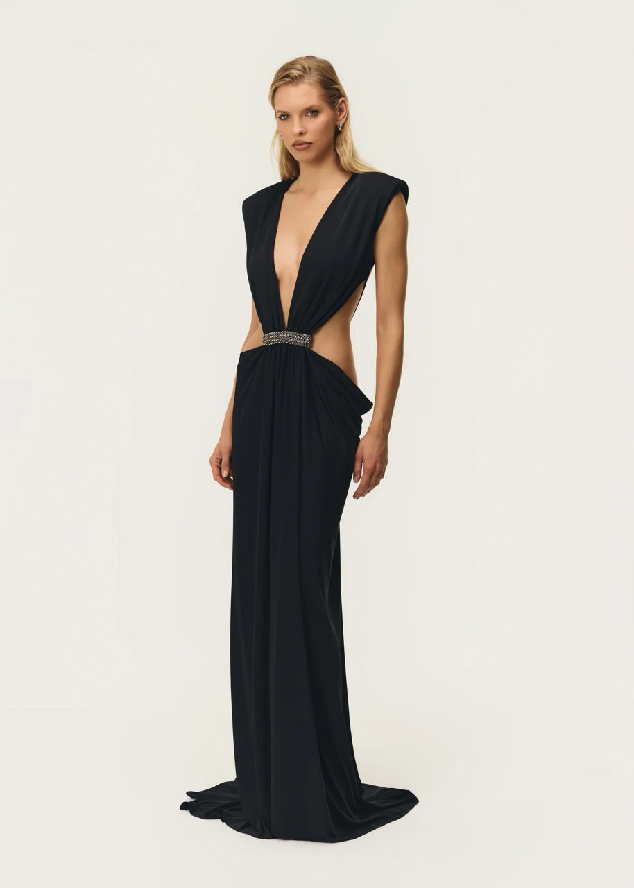 111-5.7-AMARA-BLACK-2 Large