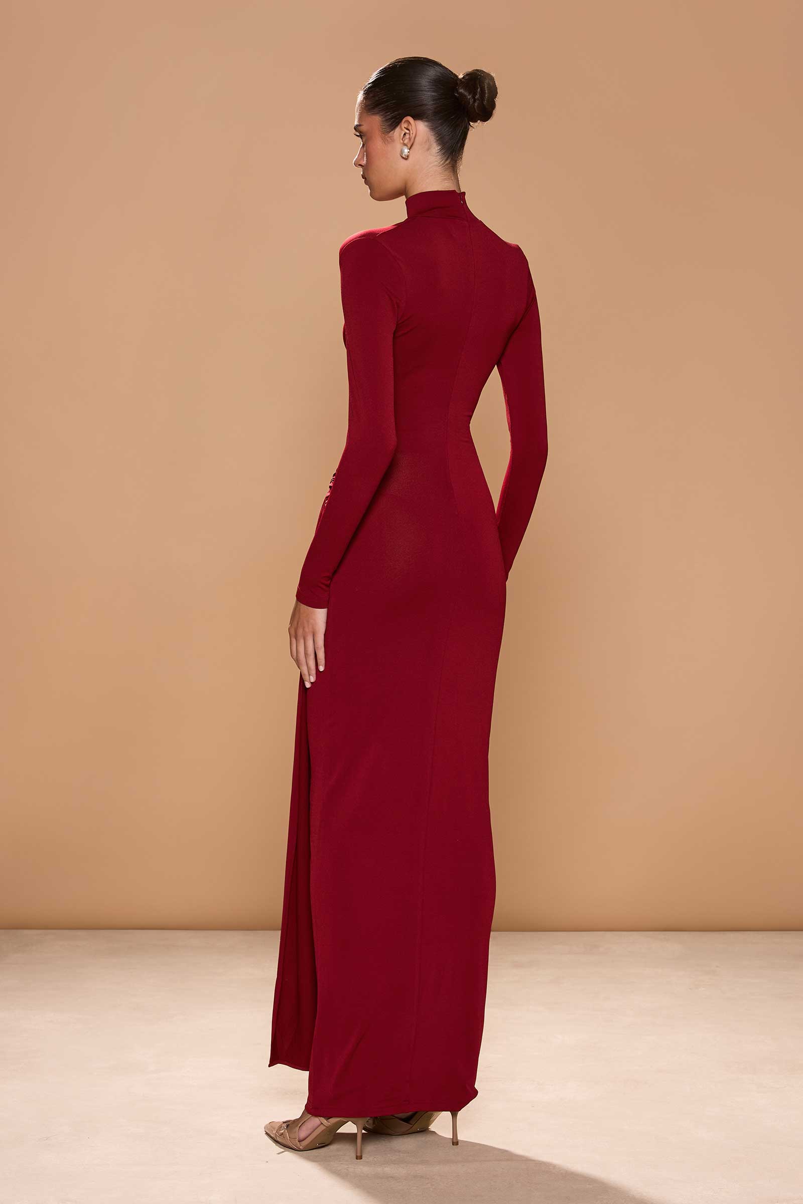 8317-long-sleeve-evening-gown-dresses-SONYA-MODA 1600x