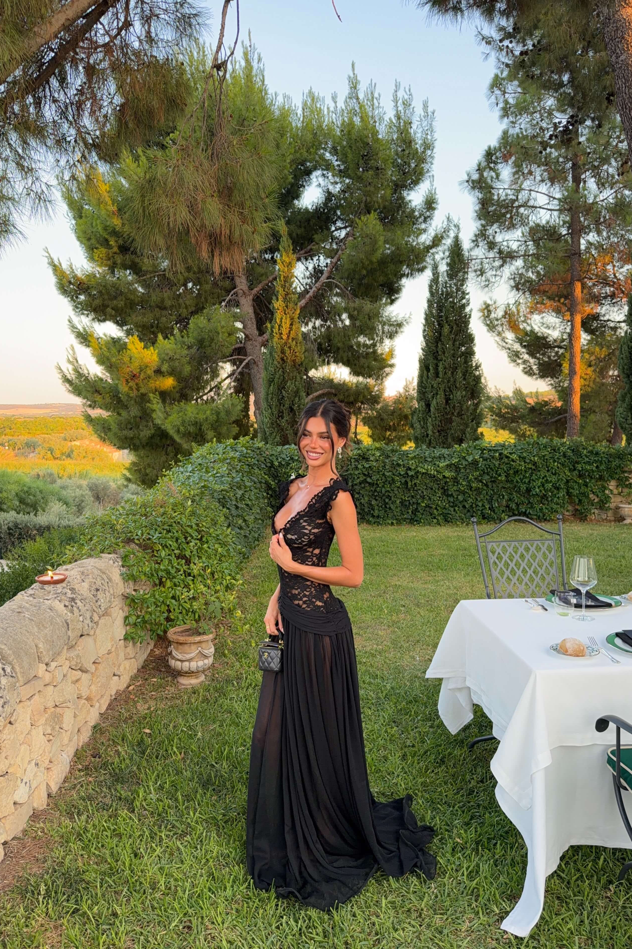 9493-arcina-ori-arabella-black-elegant-evening-dress