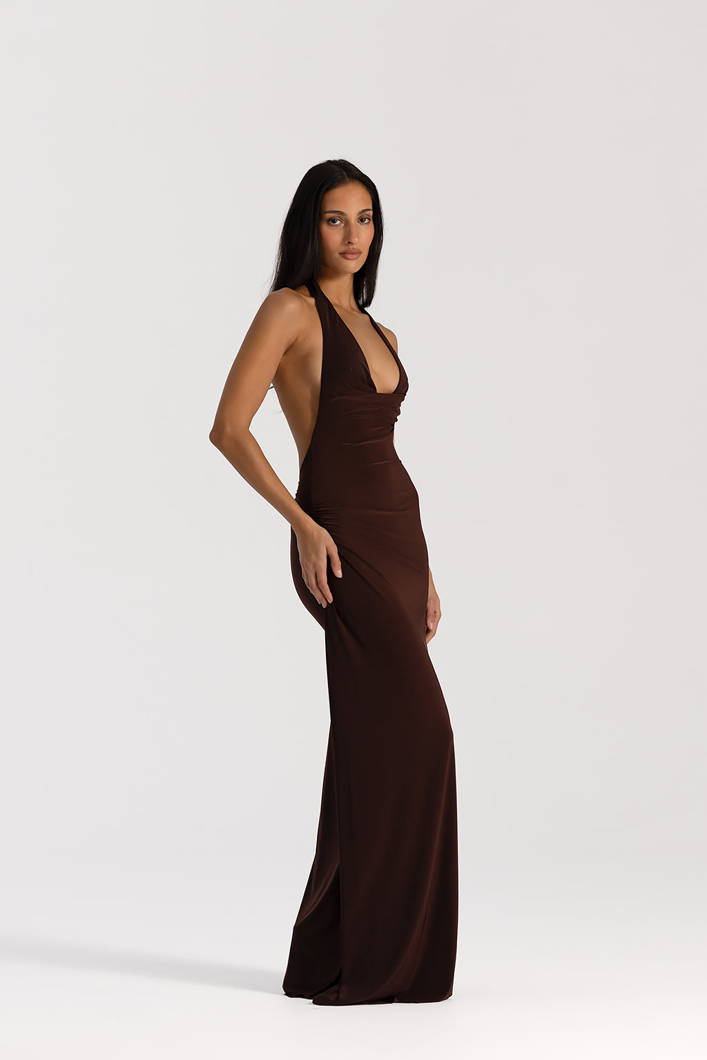 9493-natalie-rolt-mariela-gown-espresso-hire-side-adelaide
